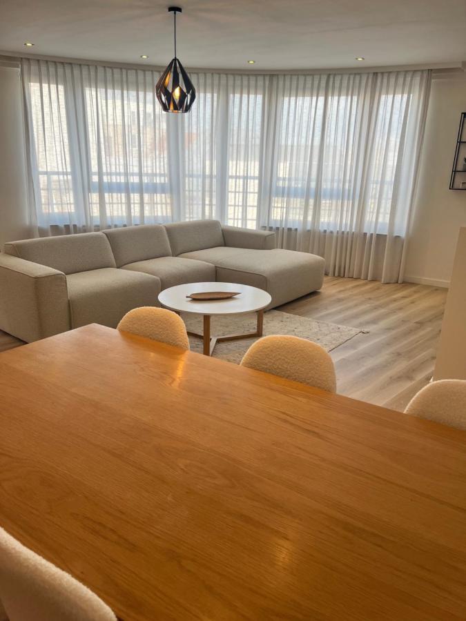 Portofino - Luxe Appartement Met Lateraal Zeezicht Остенде Екстериор снимка